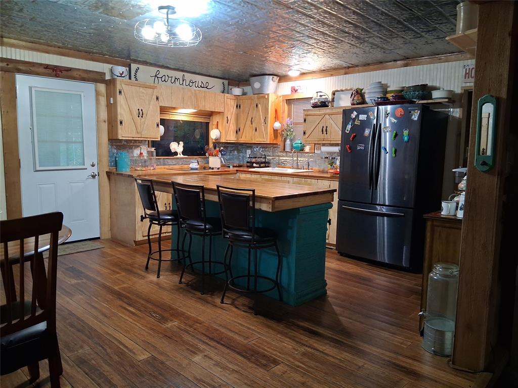 5537 Cedar Oaks Road