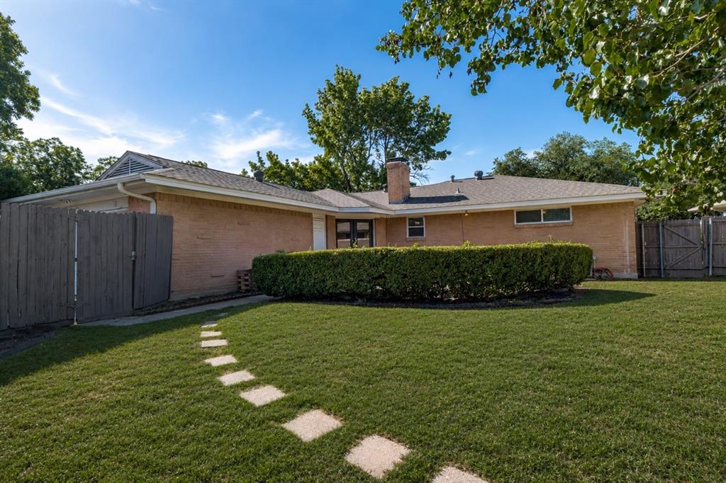 1560 Mapleton Drive