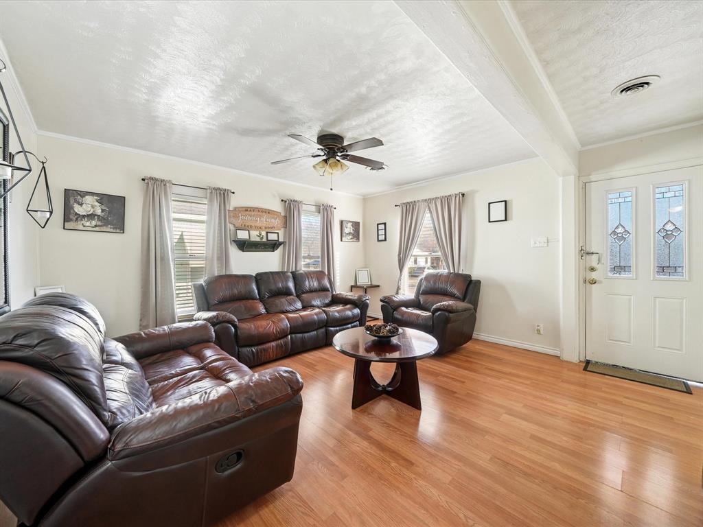 Bluebonnet Lawn - Residential