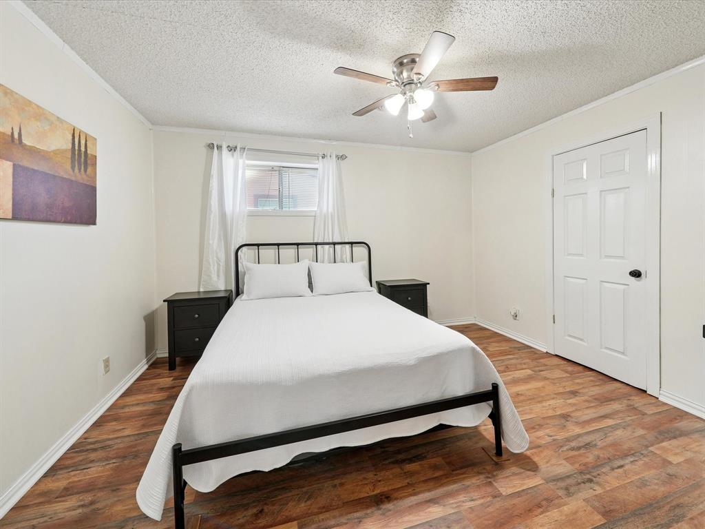 Bluebonnet Lawn - Residential