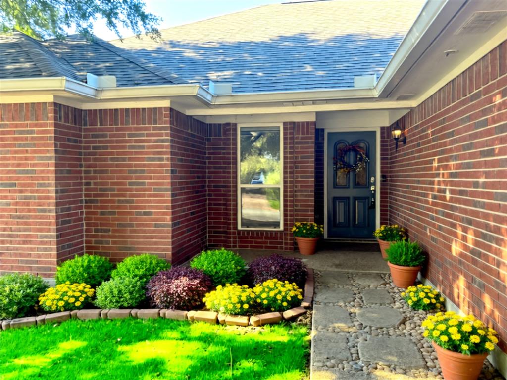 232 Crescent Drive
