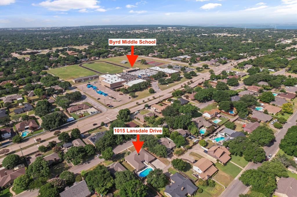 1015 Lansdale Drive