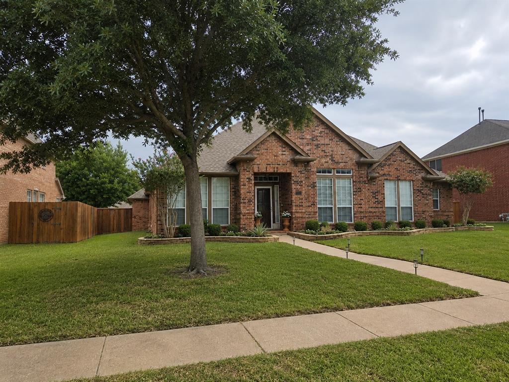 1001 Lochness Lane