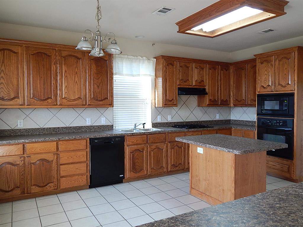 1423 Red Wolf Drive