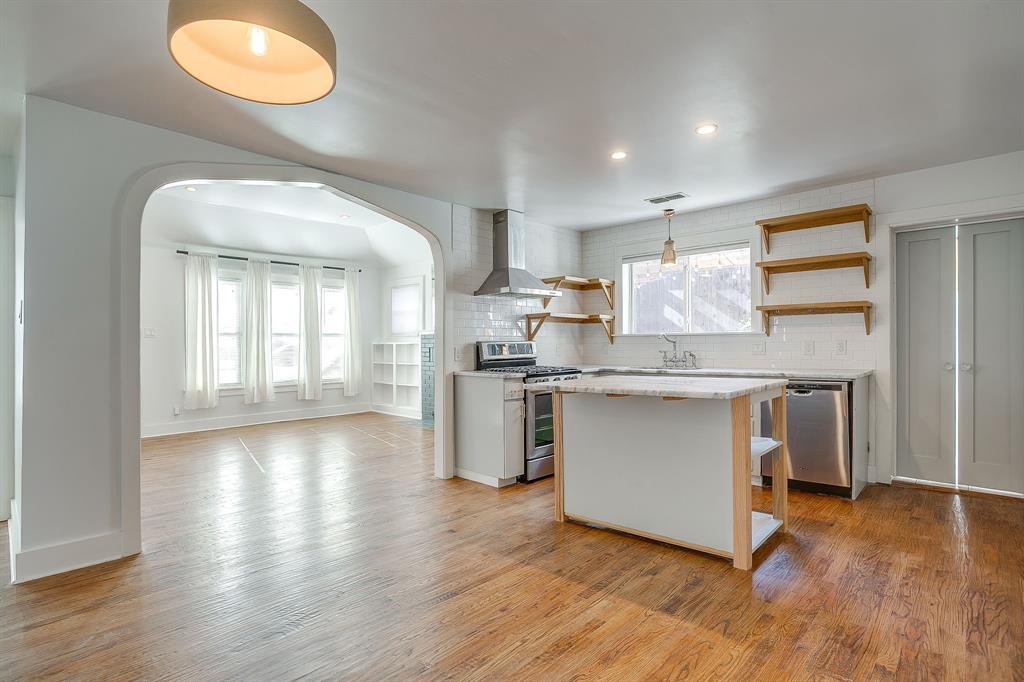 Chamberlain Arlington Heights 1st - Residential