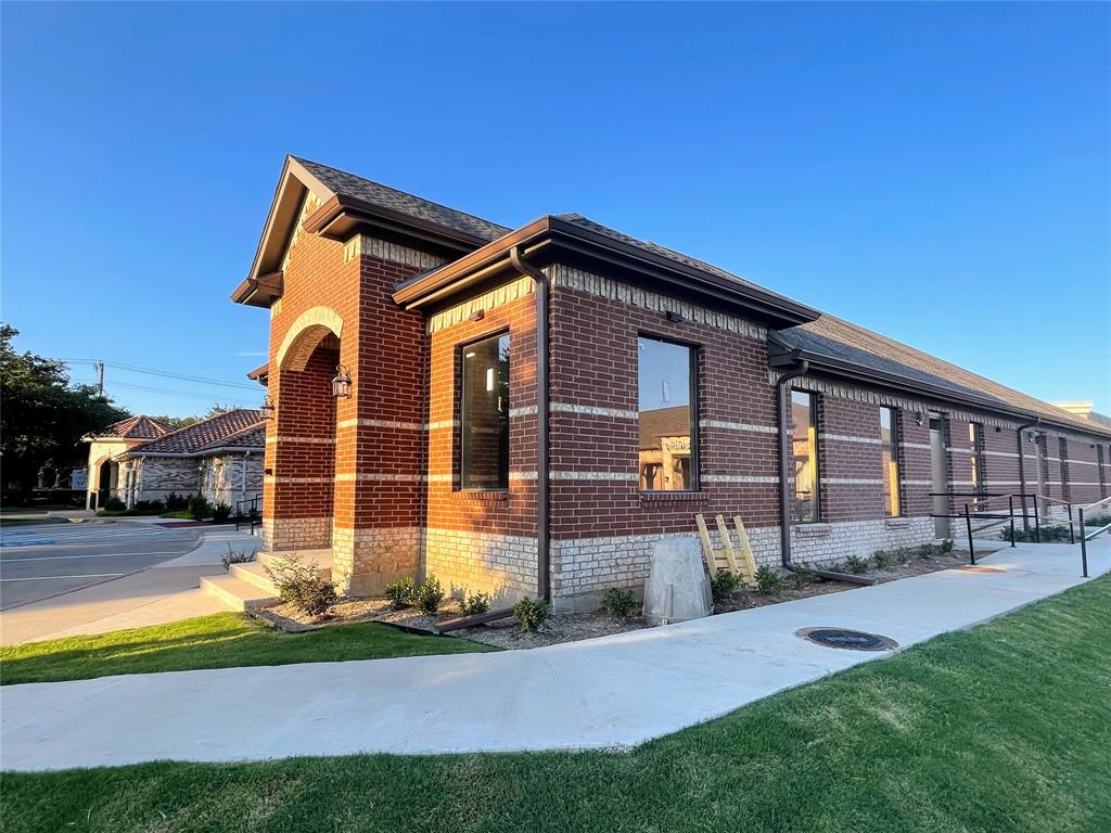 Suncreek Office Village - Commercial Lease