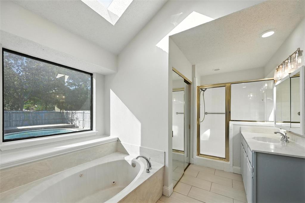 Flower Hill 06 - Residential