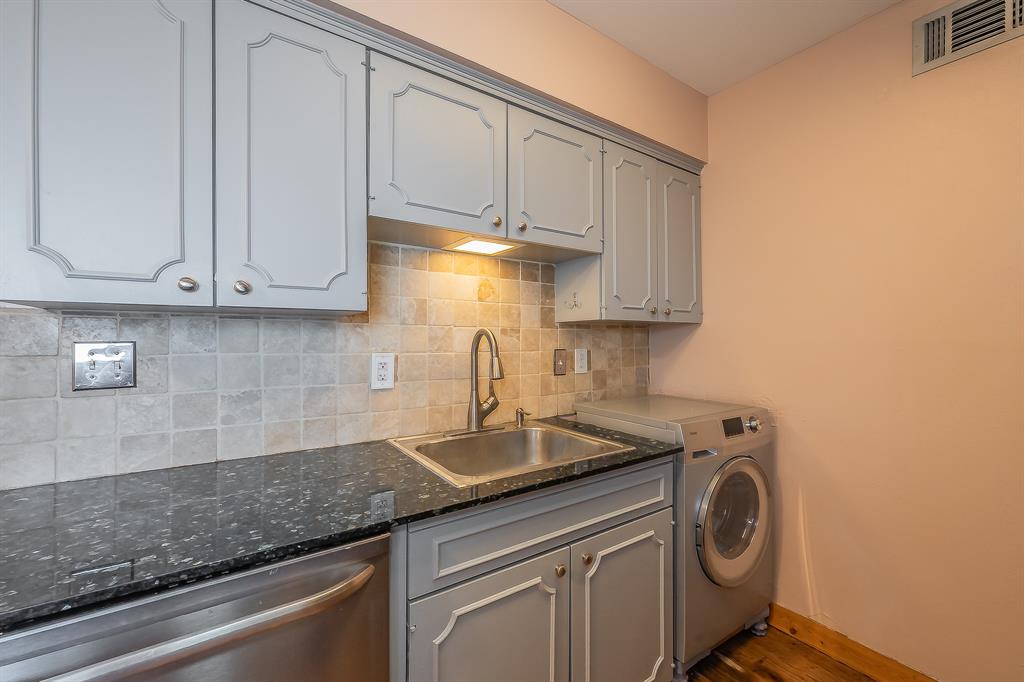 Park Royal Condos - Residential