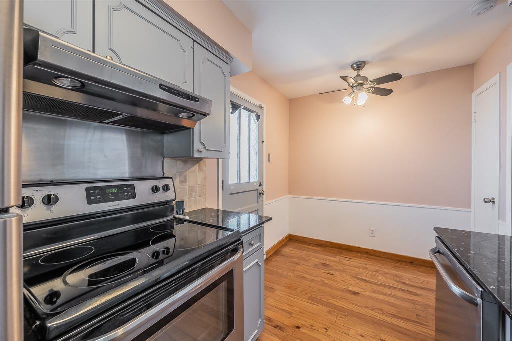 Park Royal Condos - Residential