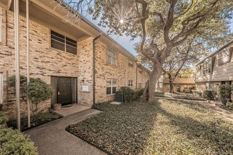 Photo of 7937 Royal Lane #223, Dallas, TX 75230 (MLS # 21173118)
