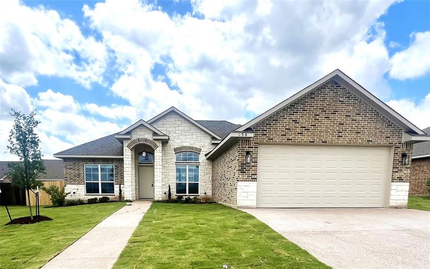 BRAND NEW  Better Built Brick Home New community and still building new homes. This Home is perfect for a couple or a family. In Robinson ISD.
It has beautiful landscaping along with the perfect floor plan. 3 bedrooms 2 bathrooms and a flex room with barn doors.