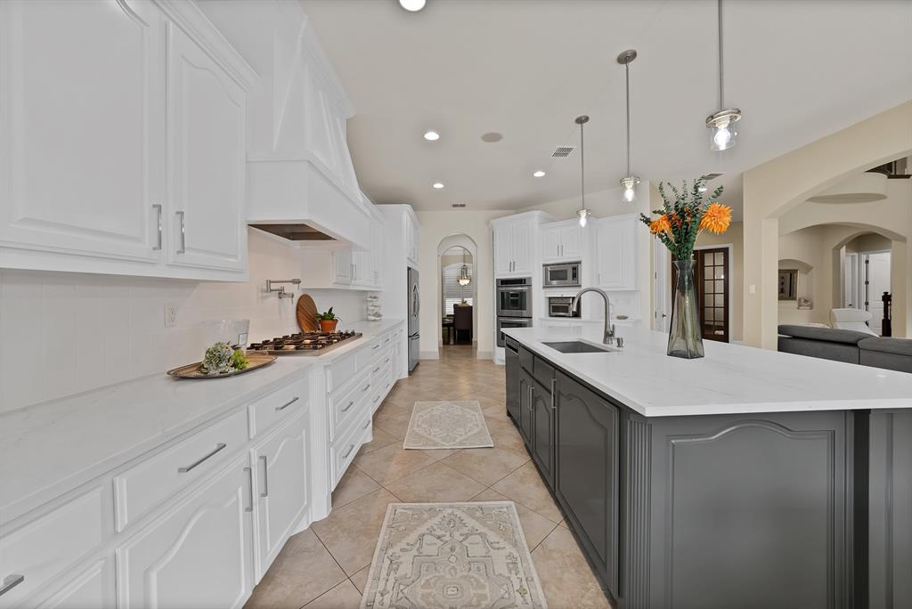 10900 Old Saybrook Lane