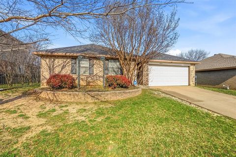 8304 Cloverglen Lane Fort Worth TX 76123