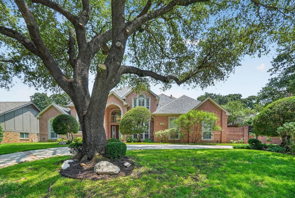 702 Buttermilk Drive