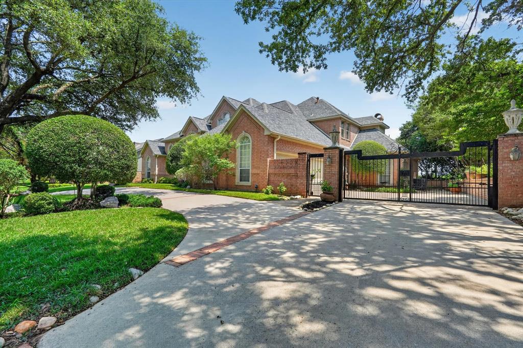 702 Buttermilk Drive