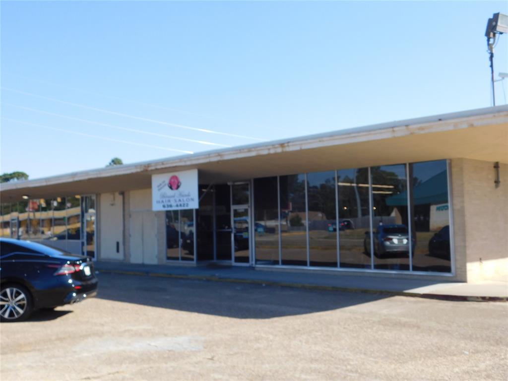 Lakeshore Heights - Commercial Lease