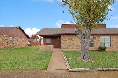 A home in Glenn Heights