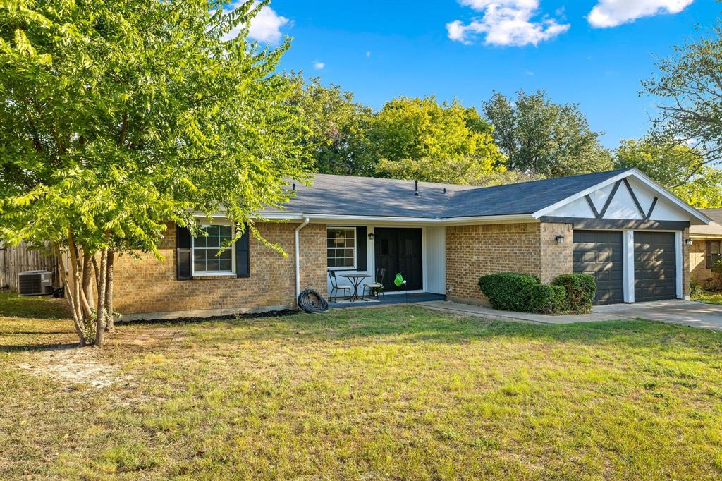 Saginaw, Texas 76179, United States, 3 Bedrooms Bedrooms, ,2 BathroomsBathrooms,Residential,Active,38360