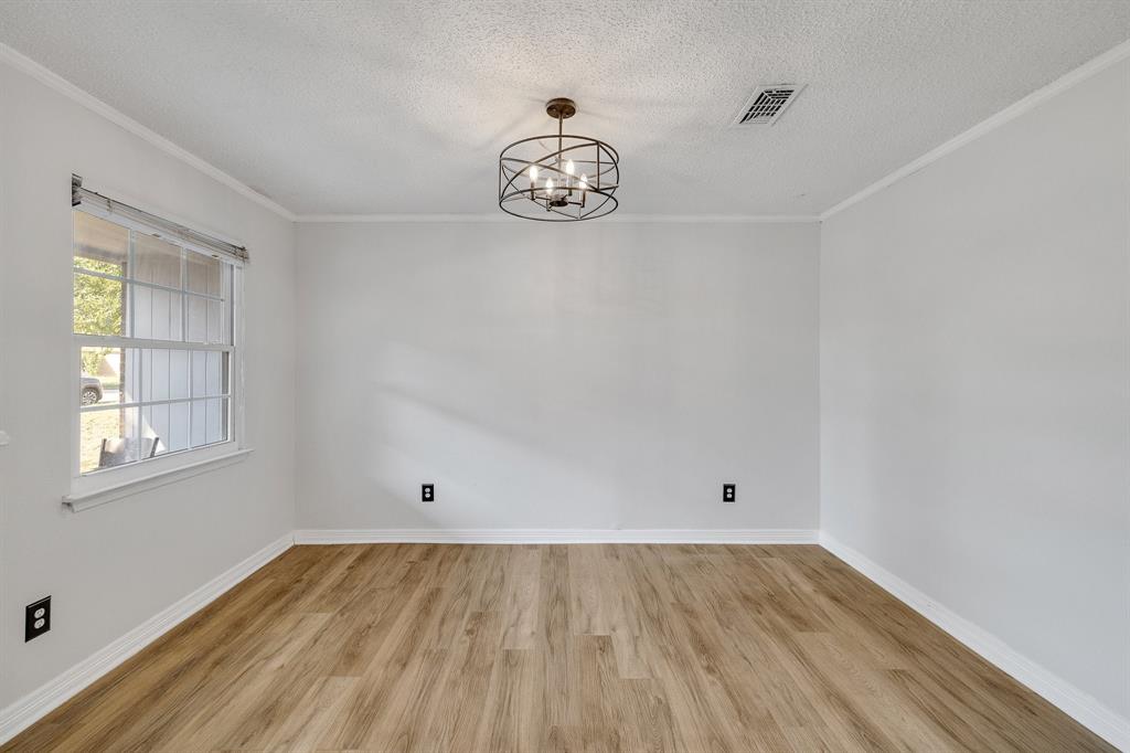 Saginaw, Texas 76179, United States, 3 Bedrooms Bedrooms, ,2 BathroomsBathrooms,Residential,Active,38360