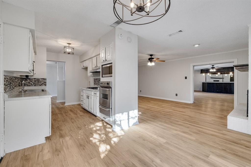 Saginaw, Texas 76179, United States, 3 Bedrooms Bedrooms, ,2 BathroomsBathrooms,Residential,Active,38360