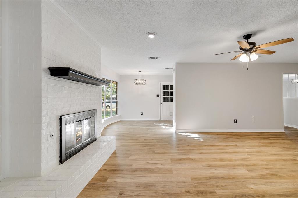 Saginaw, Texas 76179, United States, 3 Bedrooms Bedrooms, ,2 BathroomsBathrooms,Residential,Active,38360