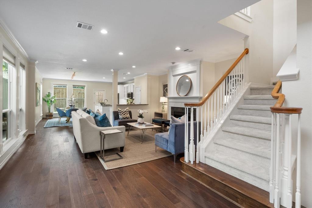 Chamberlain Arlington Heights 1st - Residential