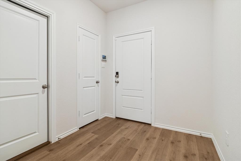 Enclave Pecan Creek Ph III - Residential Lease