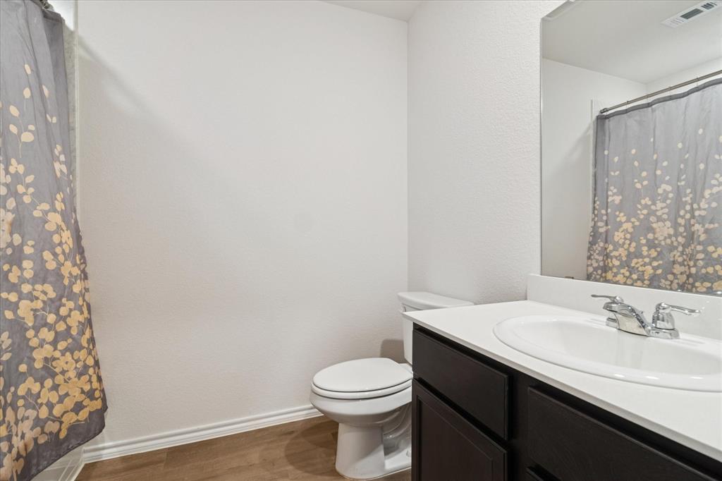 Enclave Pecan Creek Ph III - Residential Lease