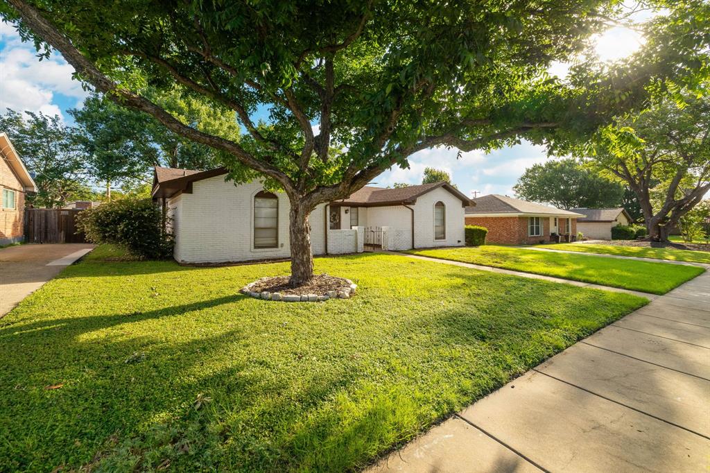 8348 Hillside Drive