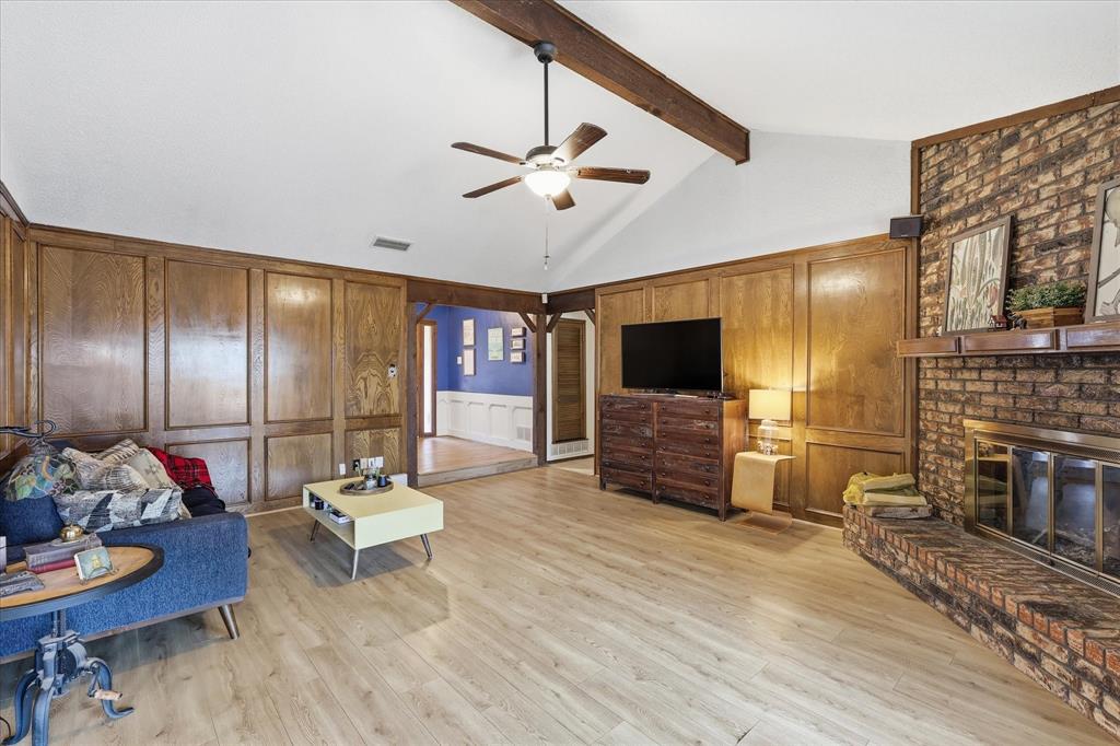 Bell Manor West - Residential