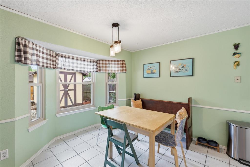 Bell Manor West - Residential