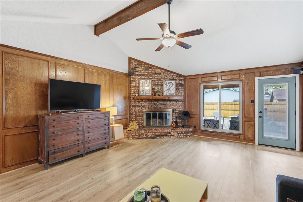 Bell Manor West - Residential
