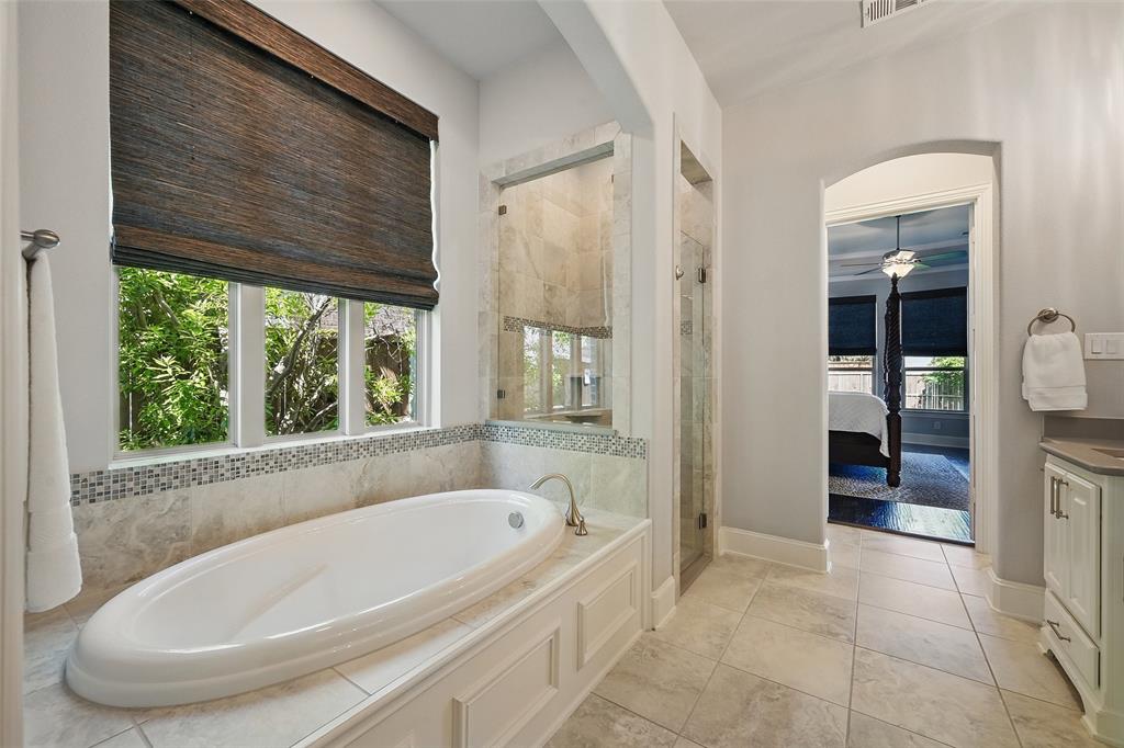 Lewisville, Texas 75056, United States, 4 Bedrooms Bedrooms, ,4 BathroomsBathrooms,Residential,Active,130623