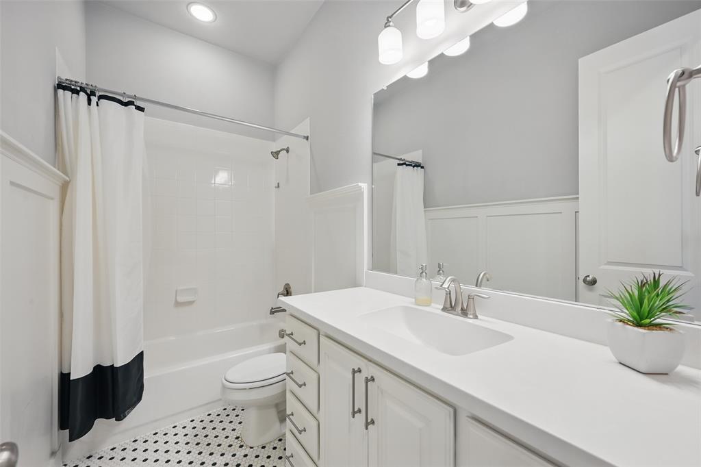 Lewisville, Texas 75056, United States, 4 Bedrooms Bedrooms, ,4 BathroomsBathrooms,Residential,Active,130623