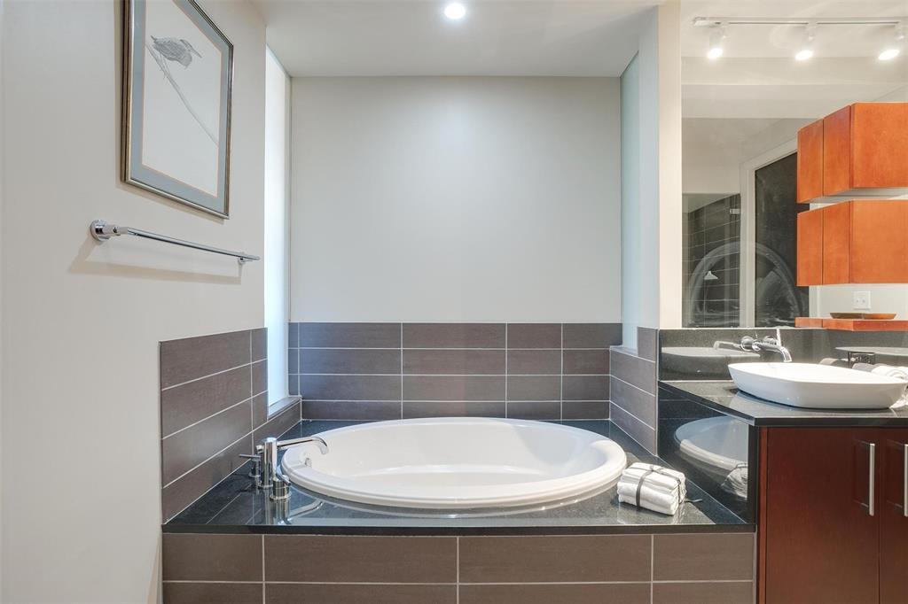 One Montgomery Plaza Residence Condo - Residential