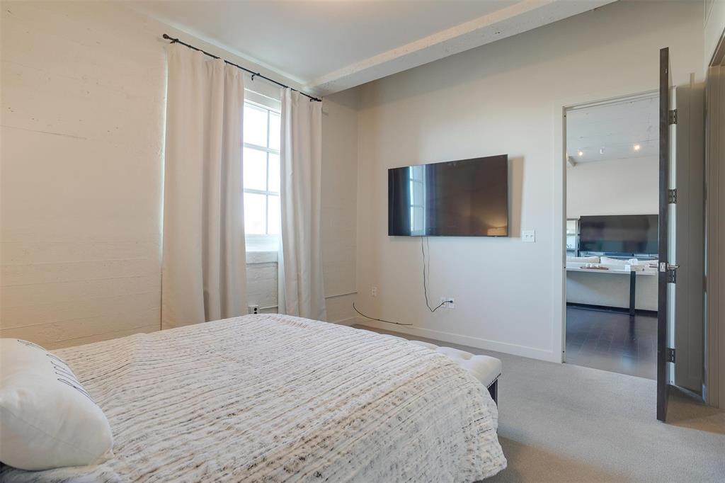 One Montgomery Plaza Residence Condo - Residential