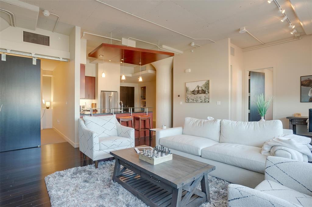 One Montgomery Plaza Residence Condo - Residential