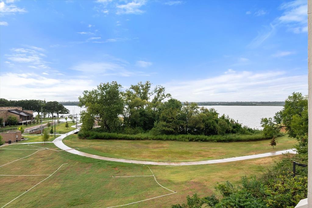 Reflection Bay Condo On Lake Arl - Residential