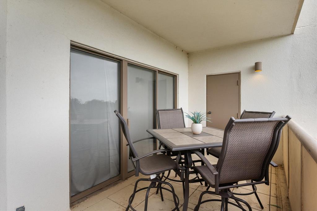 Reflection Bay Condo On Lake Arl - Residential