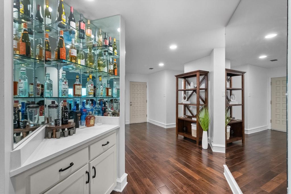 Reflection Bay Condo On Lake Arl - Residential