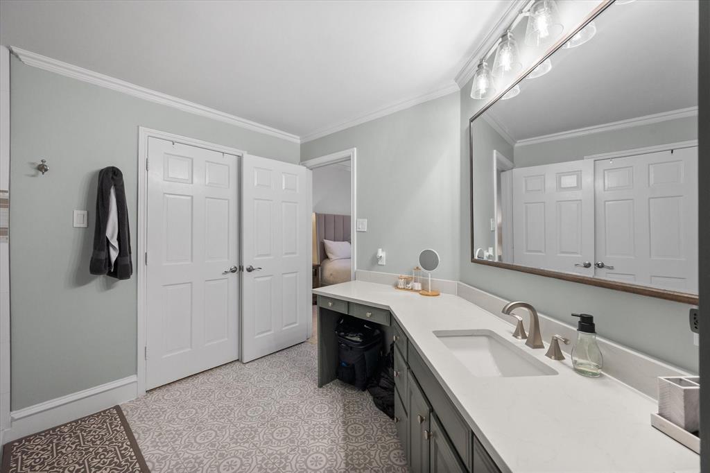 Reflection Bay Condo On Lake Arl - Residential