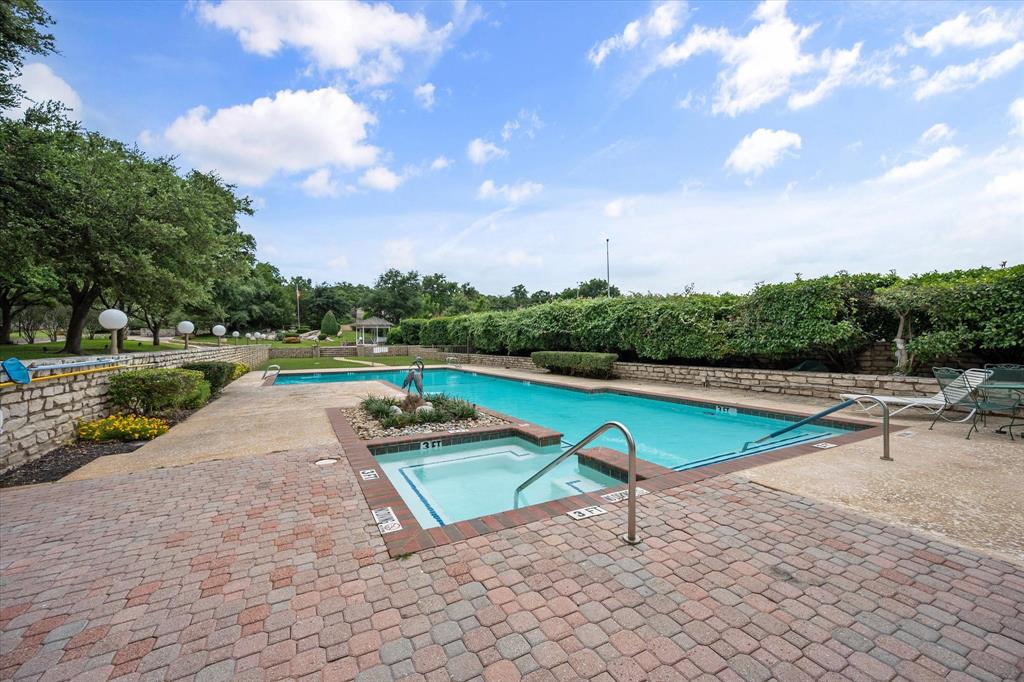 Reflection Bay Condo On Lake Arl - Residential