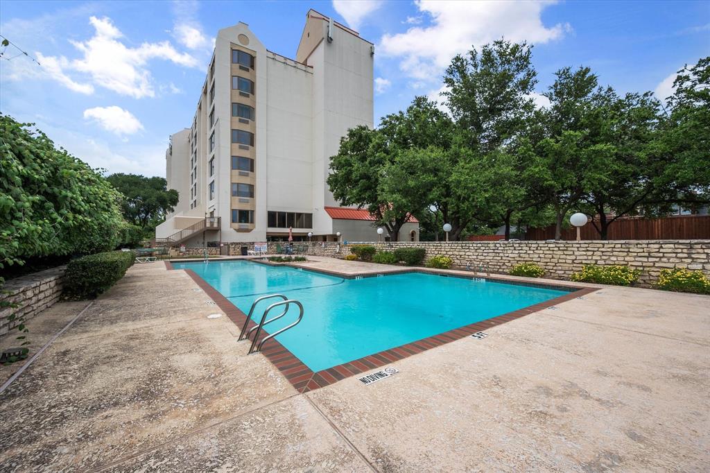 Reflection Bay Condo On Lake Arl - Residential