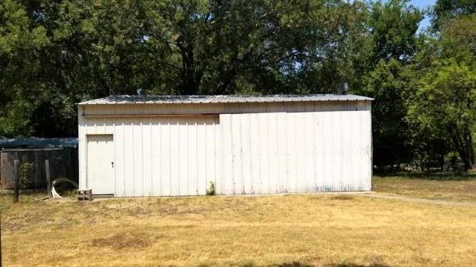 Suburban Estates - Farm