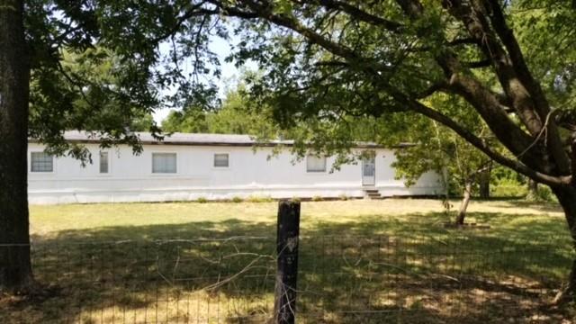 Suburban Estates - Farm