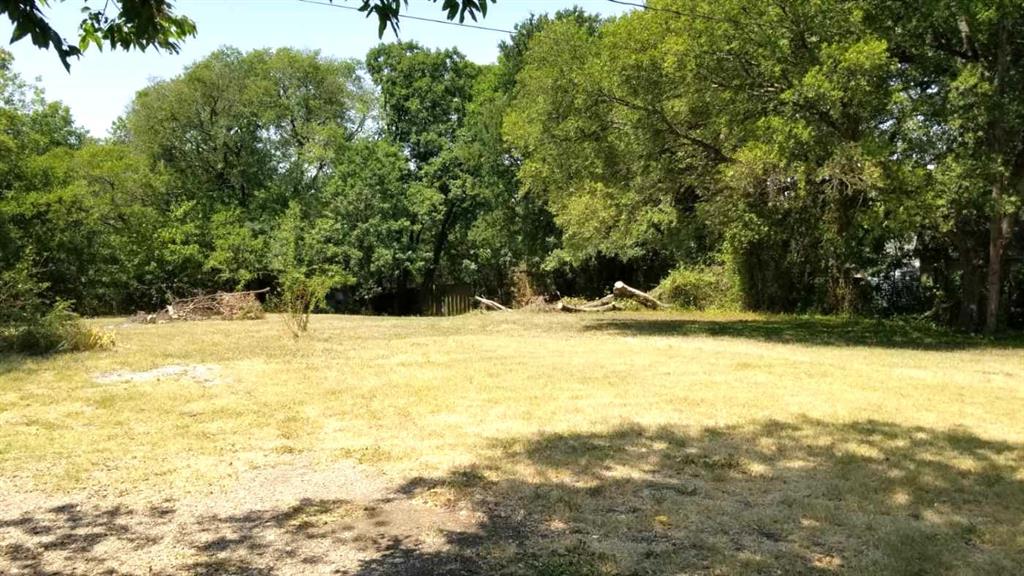 Suburban Estates - Farm