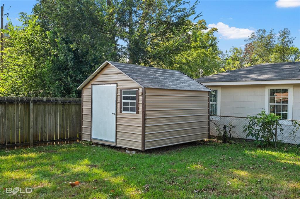 Shreveport, Louisiana 71104, United States, 3 Bedrooms Bedrooms, ,1 BathroomBathrooms,Residential,Active,231354