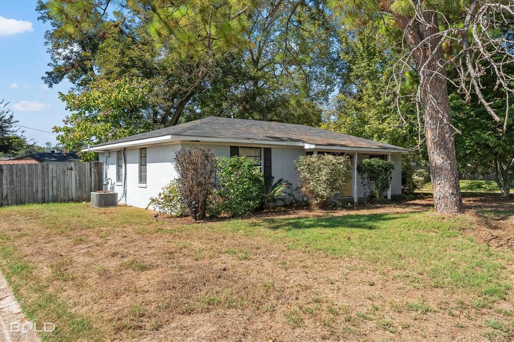 Shreveport, Louisiana 71104, United States, 3 Bedrooms Bedrooms, ,1 BathroomBathrooms,Residential,Active,231354