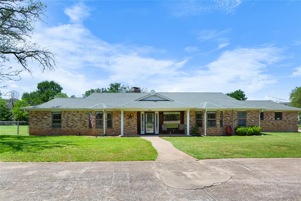Listing image 4