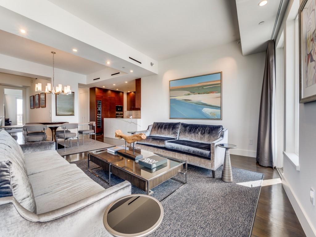 4611 Travis Street 1409A